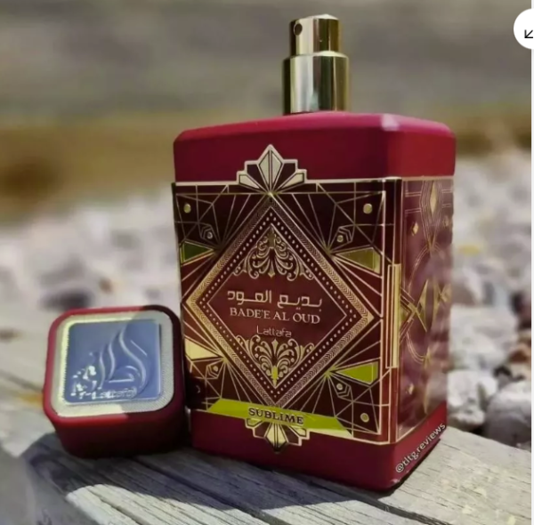 Bade'E Al Oud Sublime Red By Lattafa Red For Unisex 3.4 Ounce/ 100 ml Eau De Parfume Spray