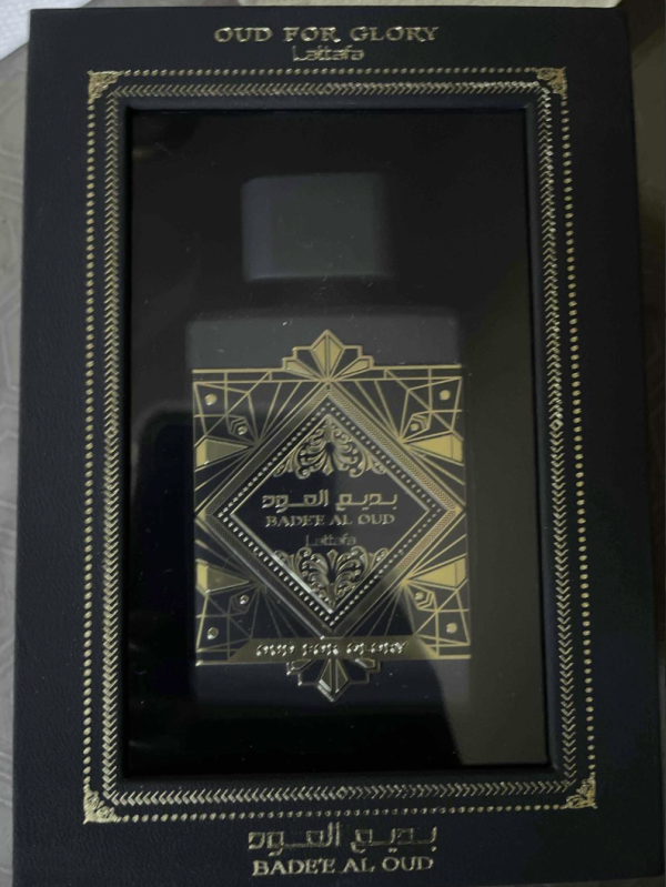 Bade'E Al Oud Oud For Glory Black By Lattafa For Unisex 3.4 Ounce/ 100 ml Eau De Parfume Spray